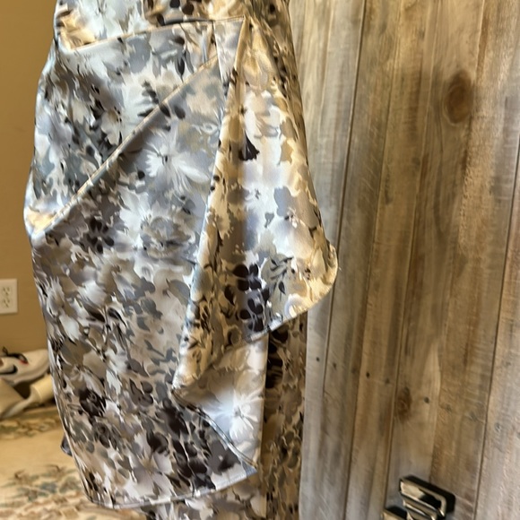 London Style Nights One Shoulder Dress - Picture 7 of 7